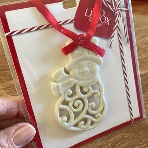 LENOX CERAMIC SNOWMAN ORNAMENT NEW IN PACKAGE